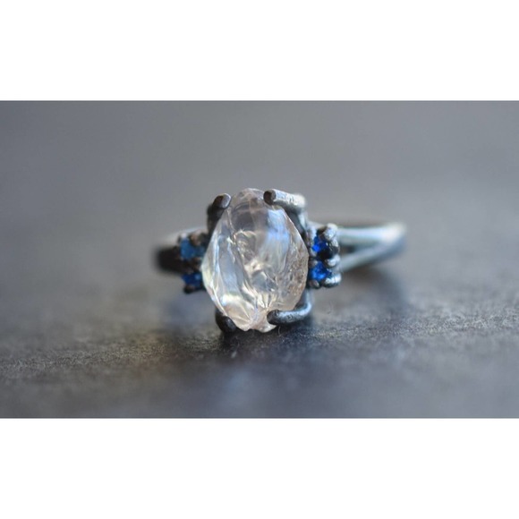 alternative raw diamond engagement ring raw crystal size 4 5 6 7 8 8 9 1… - Picture 2 of 5